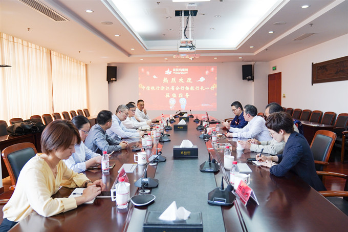 Ư��4����