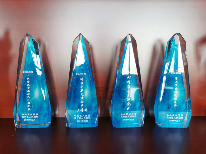 Ư��4����