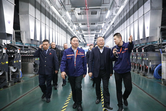 Ư��4����