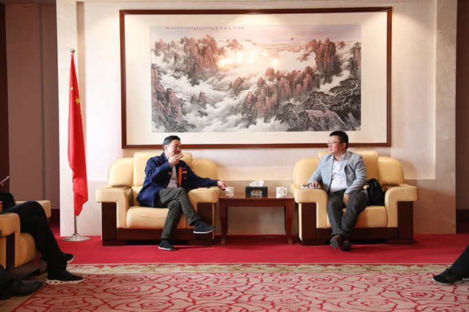 Ư��4����