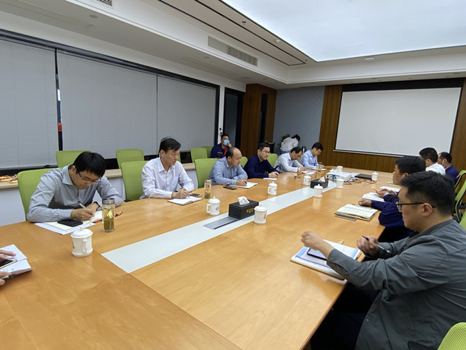 Ư��4����