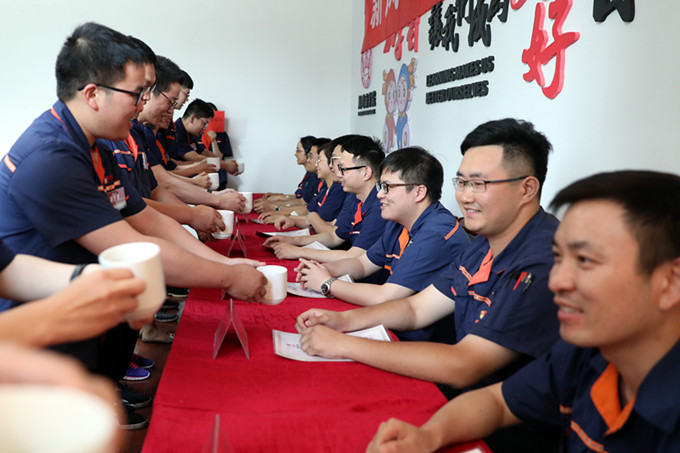 Ư��4����