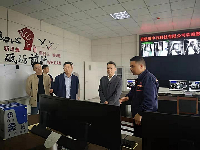 Ư��4����