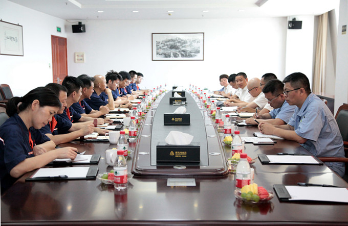 Ư��4����