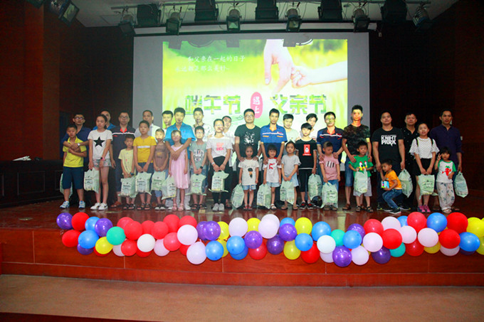 Ư��4����