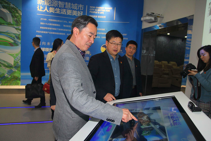 Ư��4����