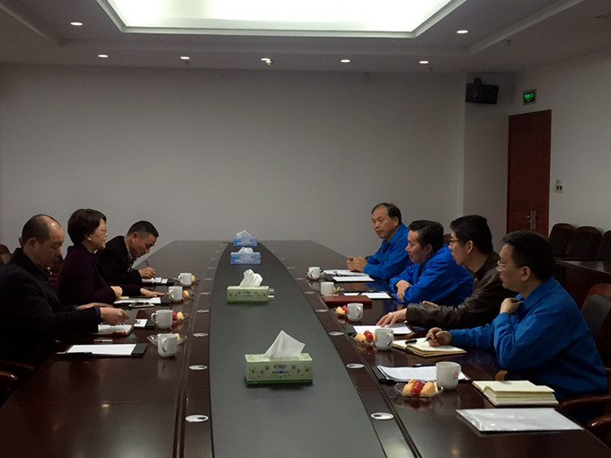 Ư��4����